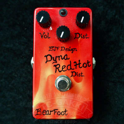 Bearfoot FX Dyna Red Hot Dist. | Reverb España