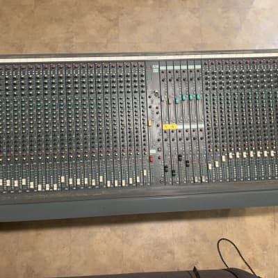 その他 Soundcraft sm12 40ch Soundcraft SM12 40 Channel Console In Flightcase with PSU | eBay