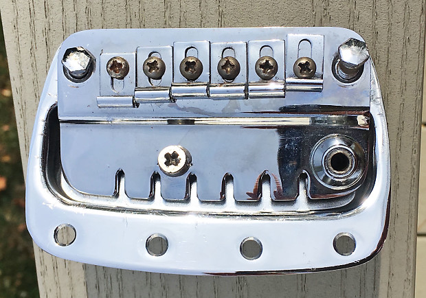 Fender bronco tremolo sales