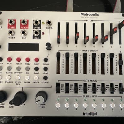 Intellijel Metropolix | Reverb