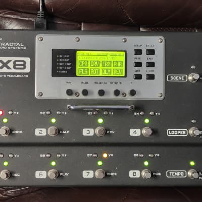 Fractal Audio FX8 Multi-Effects Pedalboard