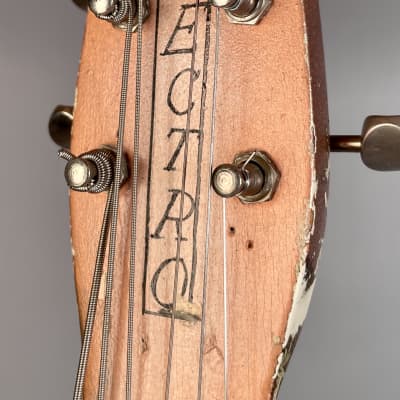 Danelectro Model 4623 Longhorn 6-String Bass Baritone Guitar 1959 Copper Burst image 16