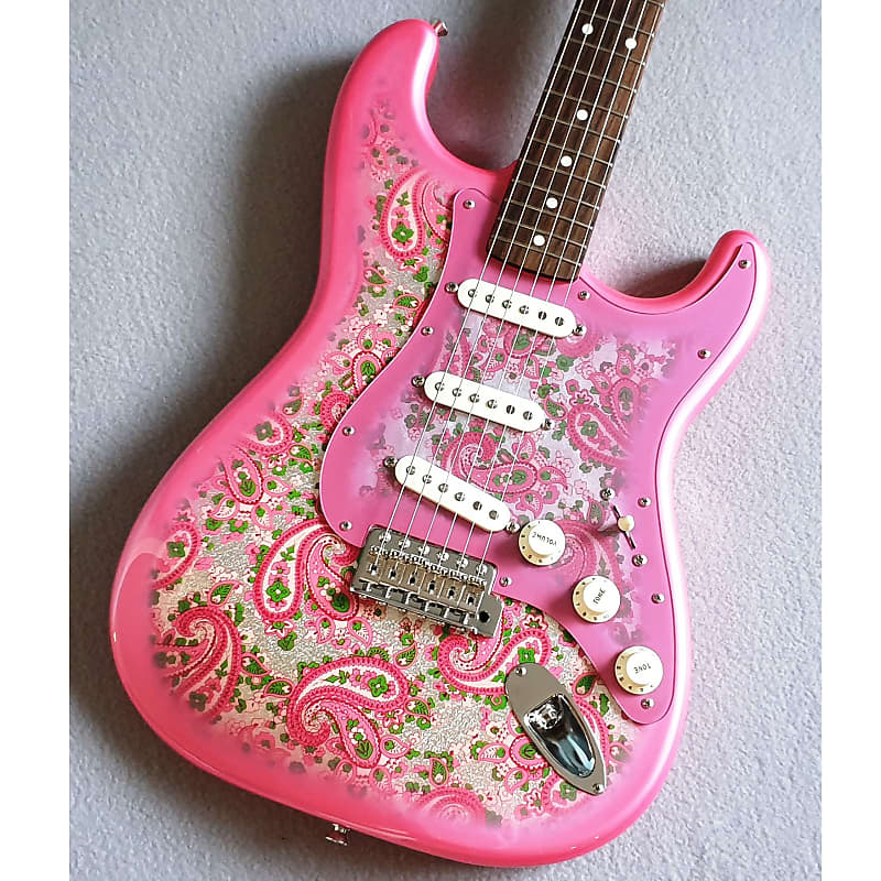 Fender MIJ Traditional '60s Stratocaster with Rosewood Fretboard 2017 Pink  Paisley