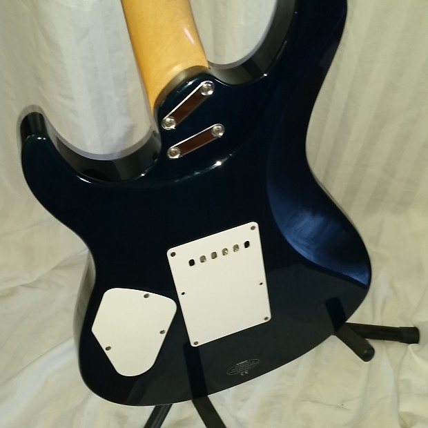 Yamaha Pacifica 604 | Specifications