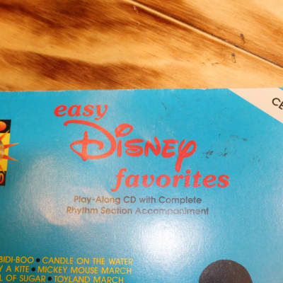 Hal Leonard Easy Disney Favorites Book for Cello/Bass w/CD Included HL00841482 image 2