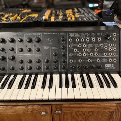 Korg MS-20 Monophonic Synthesizer 1978-1983 w/ road case