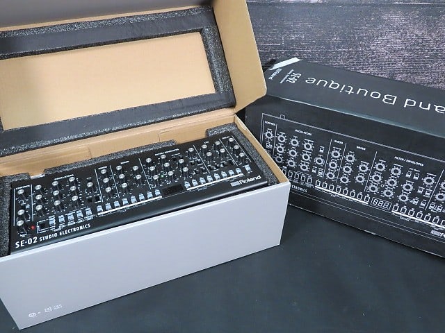 Roland SE-02 Analog Synthesizer (Philadelphia,PA) image 1