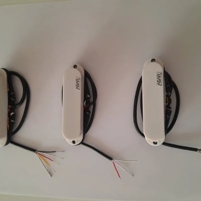 Handmade prewired SSS NEODYMIUM Stacked coils PU's Strat pickguard with HB split on N&B, volume TR BL and mid PU cutoff switch image 10