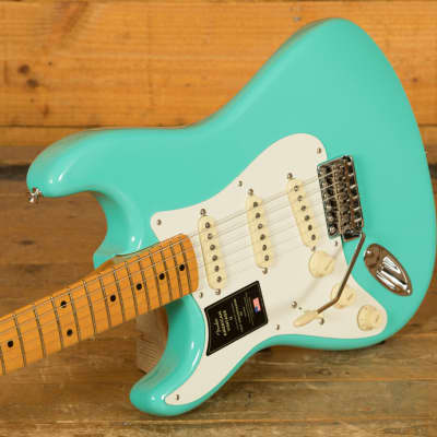 Fender American Vintage II 1957 Stratocaster | Maple - Sea Foam Green - Left-Handed image 5