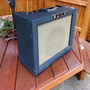 1963 Guild Model 66-J Tube Guitar Amp Grey Tolex With Tan Grille Cloth Great Sound 20 Watts 2 X 6V6 image 2