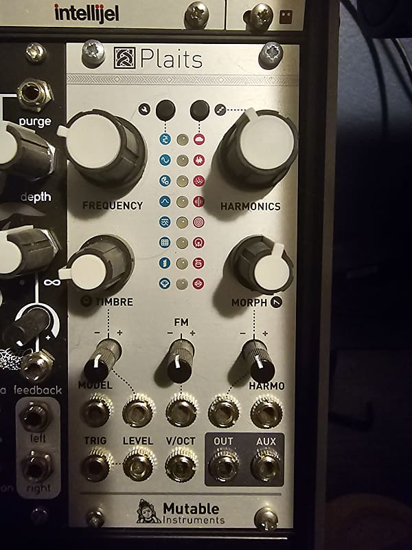 Mutable Instruments Plaits