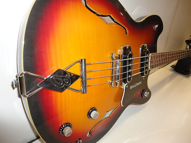 Burns Baldwin 1965 Rare GB 66 Sunburst Bass with Original
