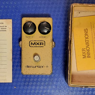 MXR Distortion plus + bud box 1974 Script logo original analog usa