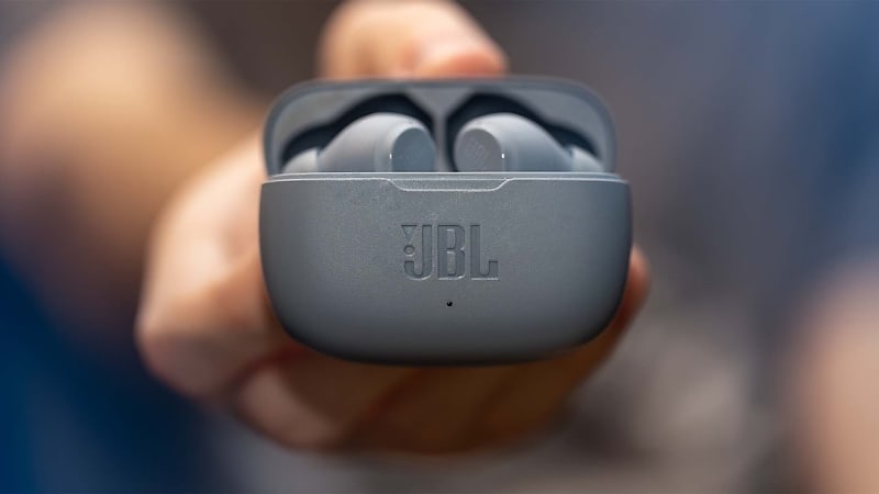 JBL Vibe 200TWS True Wireless Bluetooth Deep Bass In-Ear Earbud Headphones