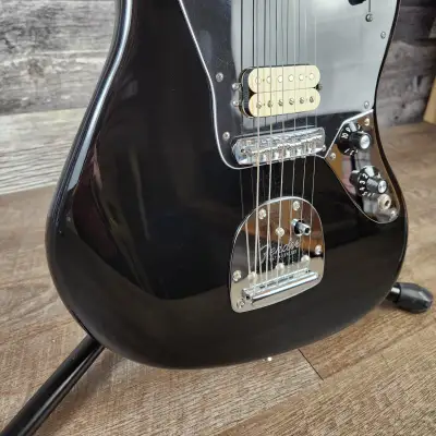 Fender Player Jaguar HS with Pau Ferro Fretboard Black image 3