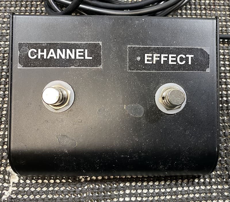 Unmarked Two Button Footswitch - MIC | Reverb
