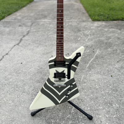 Gibson Jason Hook M-4 Sherman Explorer 2010s - White with Graphic for sale