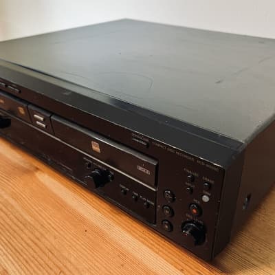 Sony RCD-W500C 5 CD Changer and Recorder