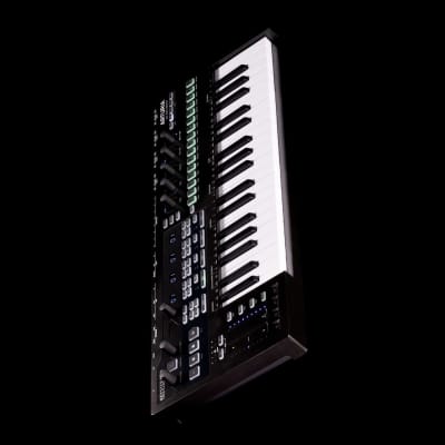 Arturia Keystep Pro Chroma 37-Key Controller and Unparalleled 4-Track Sequencer and Keyboard image 8