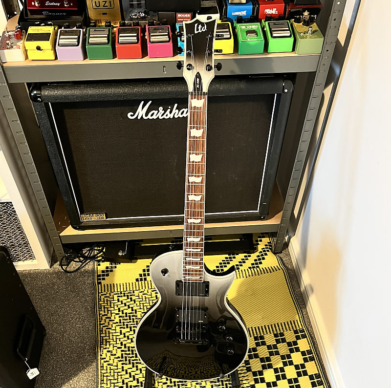 ESP LTD EC-400 Electric Guitar - 2018 - Black Pearl Fade Metallic - w/ TourTech Hard Case - Mint image 1