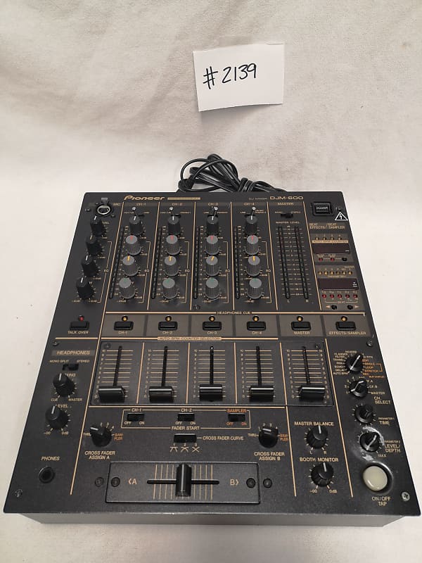 Pioneer DJM-600 Professional Four Channel DJ Mixer with Integrated