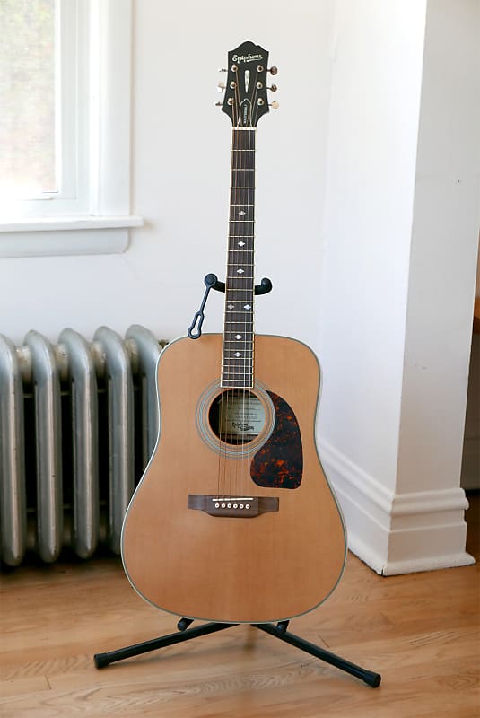 Epiphone Masterbilt - DR-500MENS - Electro Acoustic Guitar