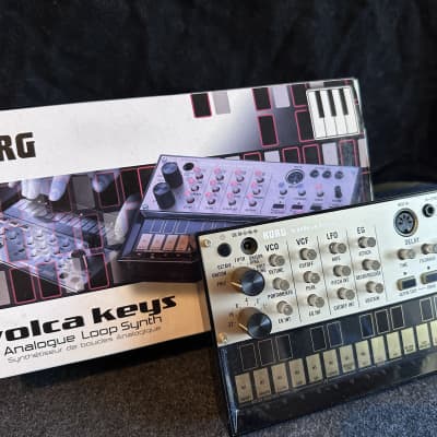 Korg Volca Keys Analog Loop Synthesizer - Present - Gold/Black