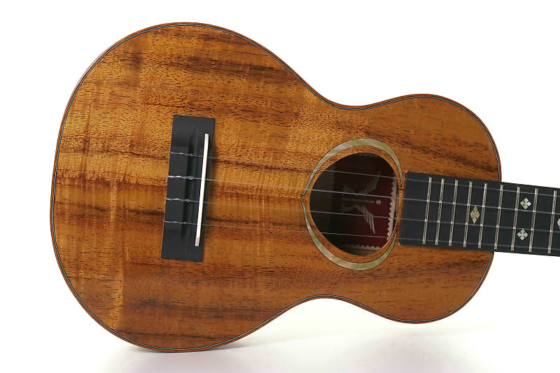 Koaloha on sale baritone ukulele