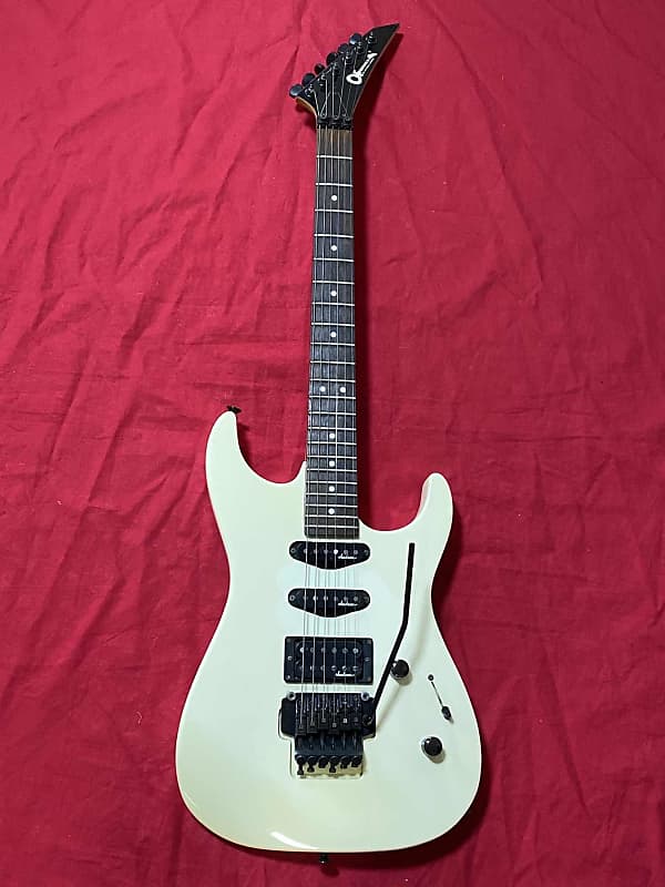 ギター Charvel by Jackson DK-065 SSH 1990 Charvel by Jackson DK-065-SSH Model 3 Superstrat Shell