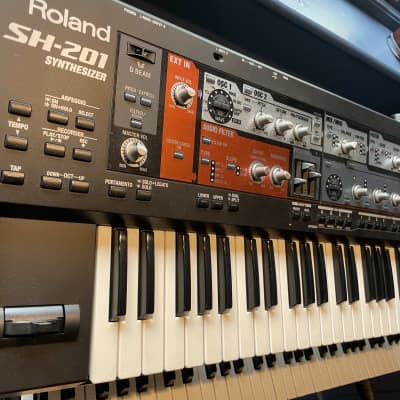 Roland SH-201 49-Key Synthesizer 2006 - 2010 - Black