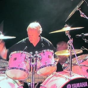 Phil Ehart's KANSAS Yamaha Beech Absolute Custom Complete Drum Set.  Signed, Authenticated image 12