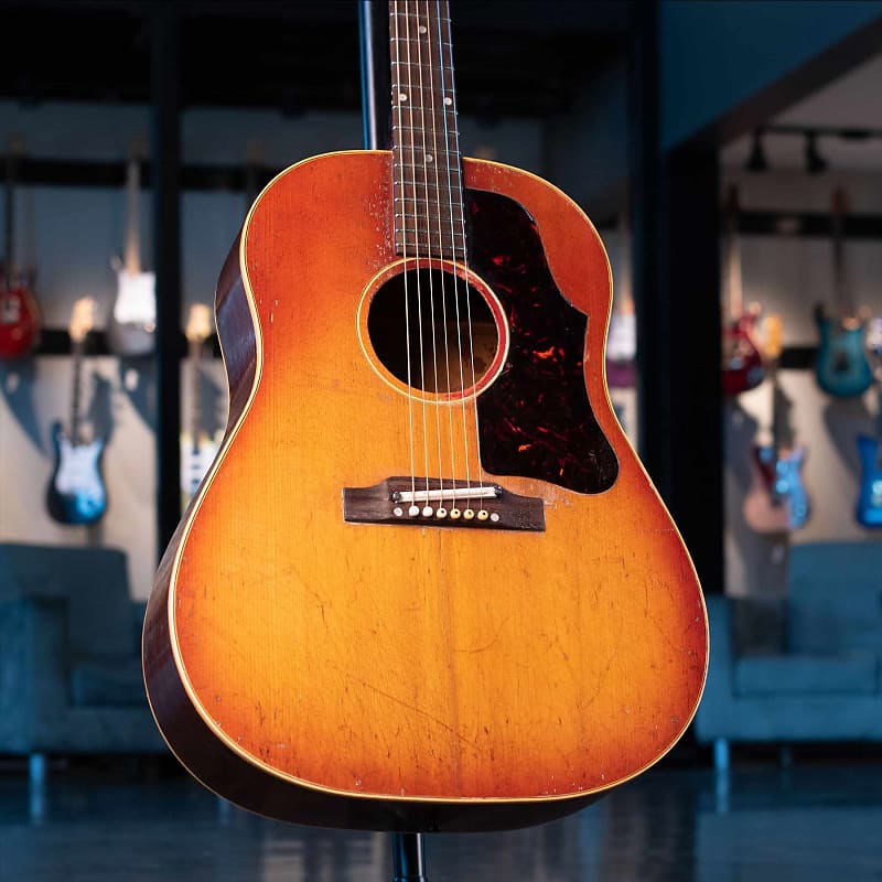 GIBSON J-45 1961 W/NON ORIGINAL CASE | Reverb
