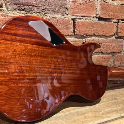 B&G Step Sister Crossroads  Quilted maple wolf burst image 9