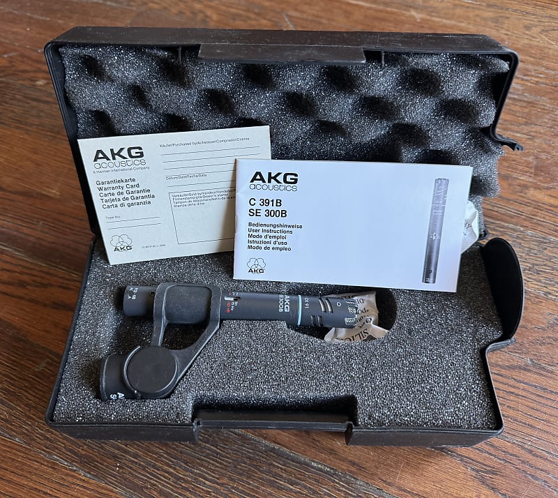 AKG SE300 B + CK91 Capsule - AKG C391B Mic | Reverb