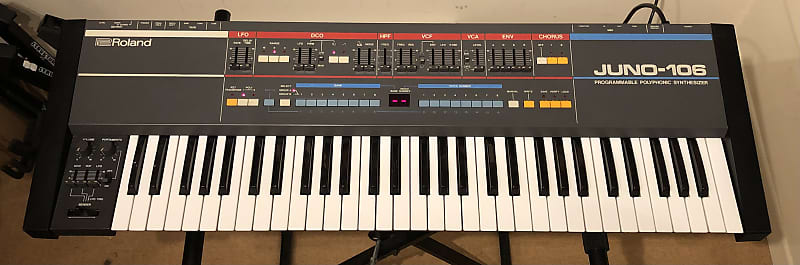 Roland Juno-106 Programmable Polyphonic Synthesizer image 1