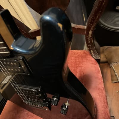 Kramer Striker 200st guitar 80s - Blue image 5