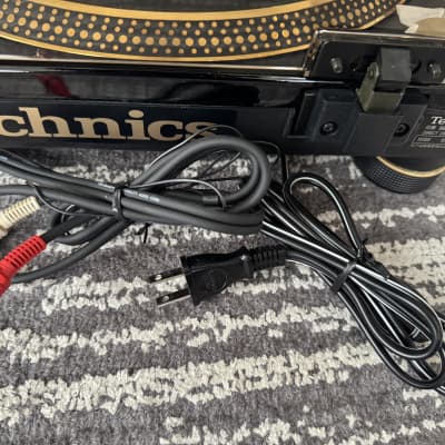 Technics SL-1200LTD Gold Limited Edition Direct Drive Turntable No 2927 in original box image 16