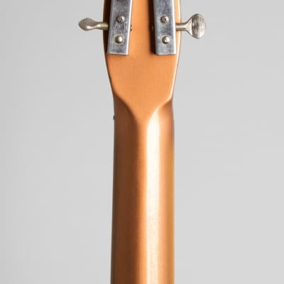 Danelectro  Standard Shorthorn Model 3612 Electric 6-String Bass Guitar (1961/4), ser. #2031, chipboard case. image 6