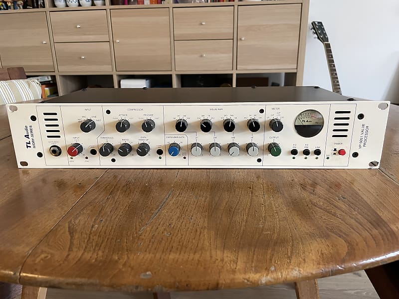 配信機器・PA機器・レコーディング機器 TLA Audio VP5051 VALVE PROCESSOR TL Audio Ivory Series VP5051