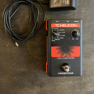 TC Helicon VoiceTone R1 | Reverb