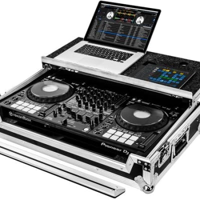 Odyssey EXTRA DEEP, LOW PROFILE GLIDE STYLE, UNIVERSAL CASE