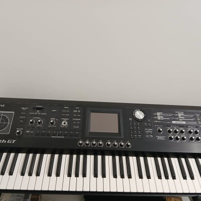 Roland V-Synth GT 61-Key