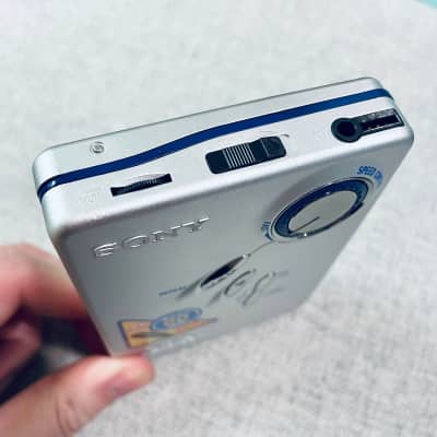 Sony EX631 Walkman Cassette Player, Near Mint Silver, Working ! image 5