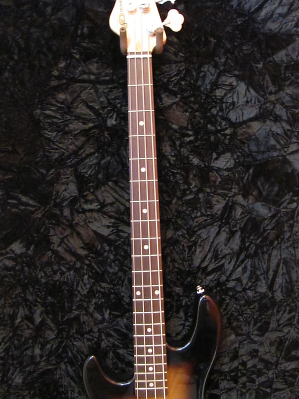 【レア】G&L USA L 2000 FL フレットレス fo41m673kruaztqs5r0znh239jicwg