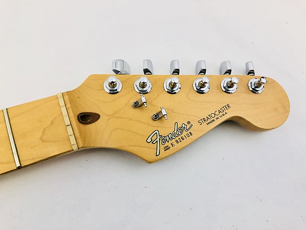 Fender stratocaster outlet 1990 usa