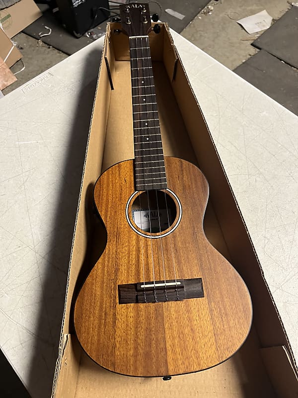 Kala Hawaiian Koa Tenor AcousticElectric Ukulele Natural Reverb