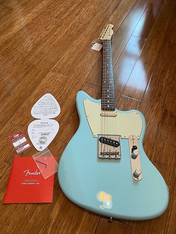 Fender Japan Limited Run Offset Telecaster Daphne Blue MIJ