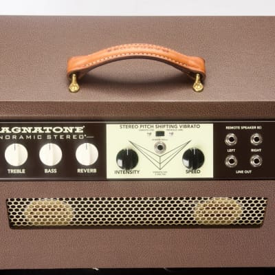 Magnatone Panoramic Stereo 12+12W Vibrato 2x10” Combo Amp w/ Footswitch & Cover image 4