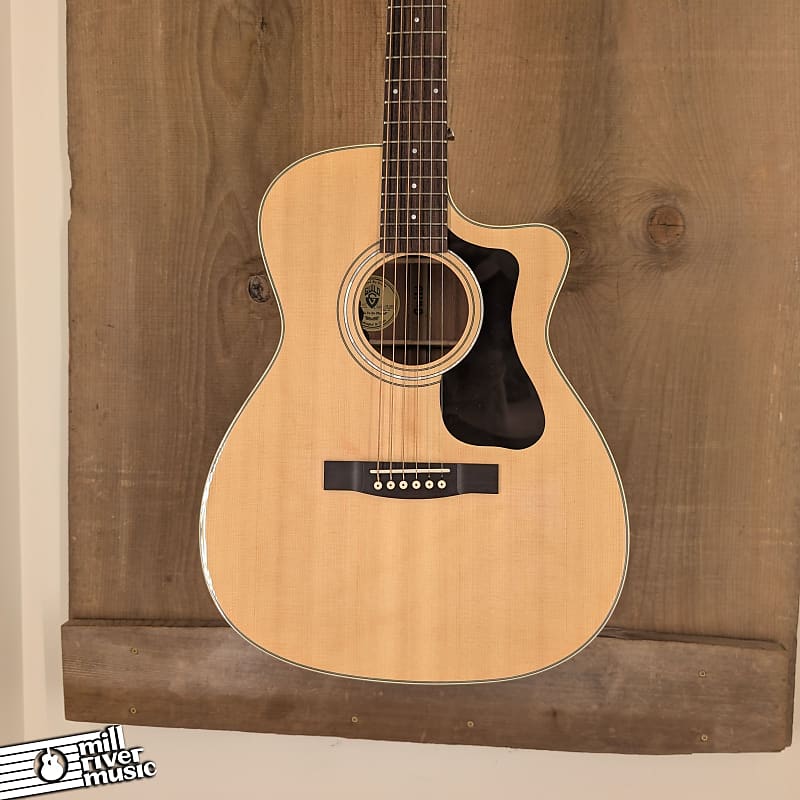Guild F-130ce GAD Acoustic/Electric Guitar w/ Hard Case Used