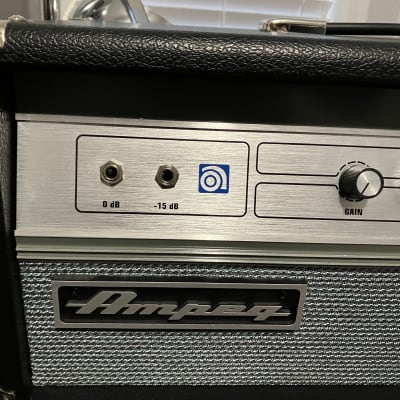 Ampeg V-4B reissue 100-Watt Tube Bass Amp Head Reissue 2013 - Present - Black image 3